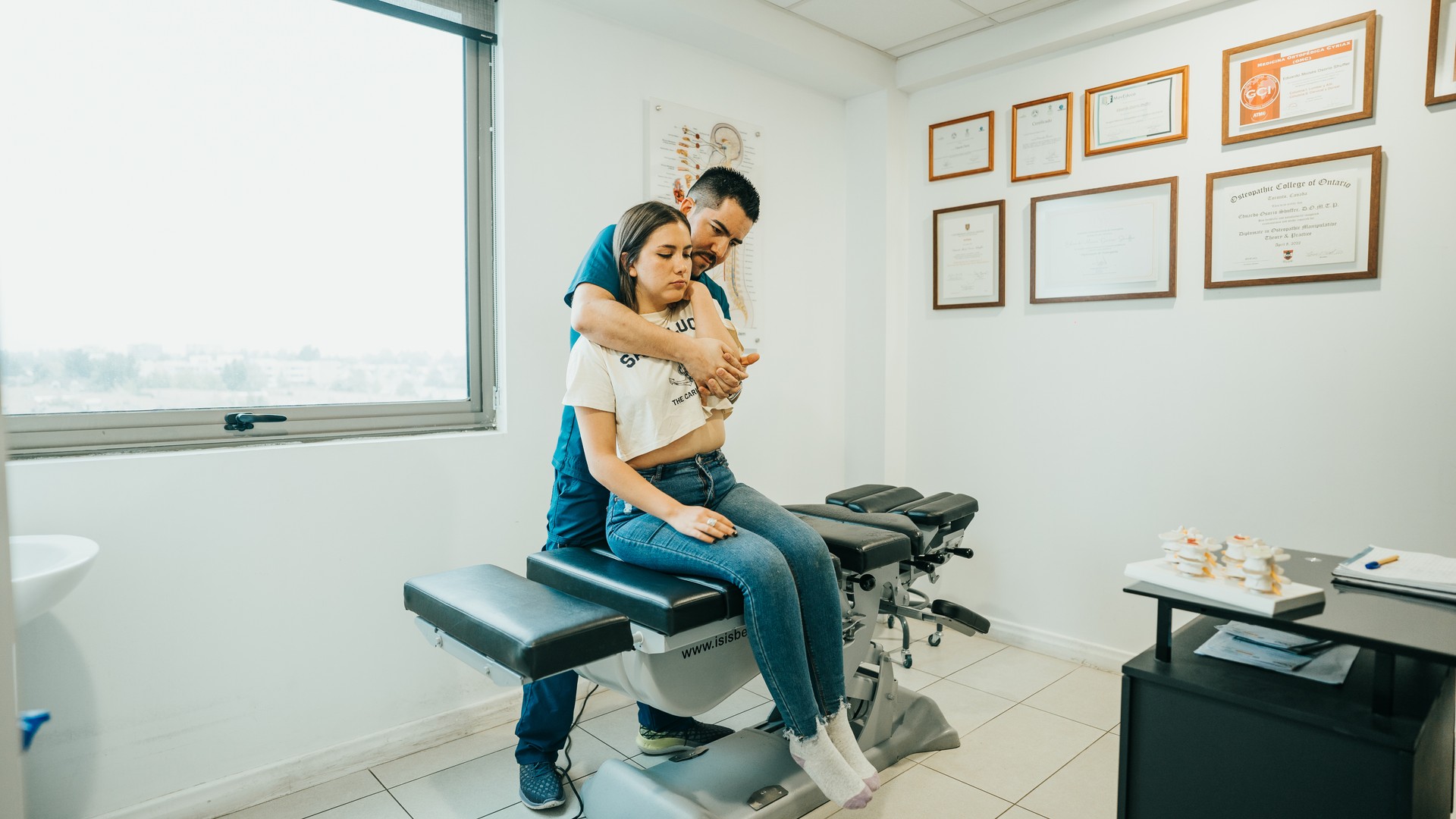 Terapia manual en Clínica Regenera